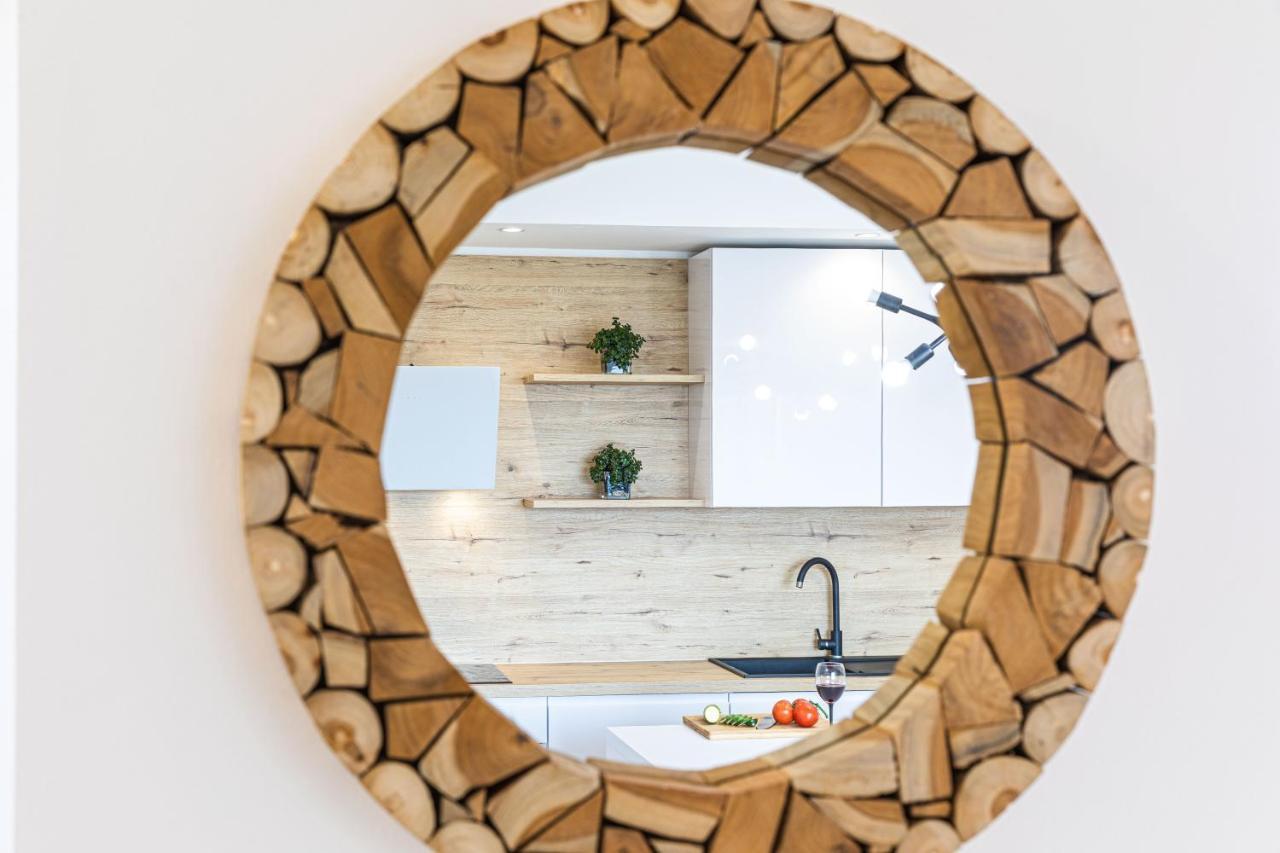 Apartmani Ana Kaštela Exteriör bild