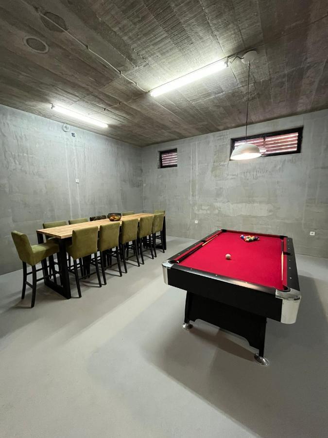 Apartmani Ana Kaštela Exteriör bild