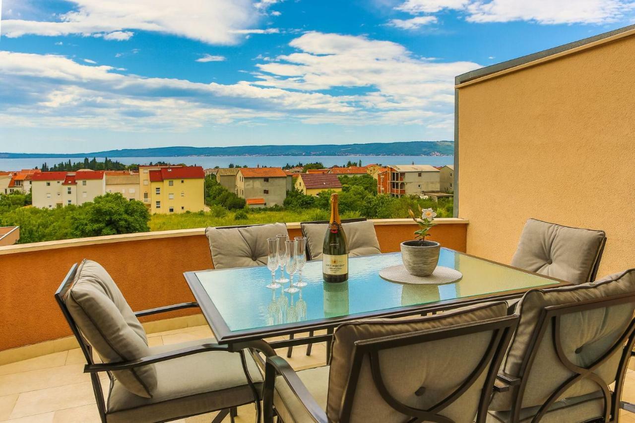 Apartmani Ana Kaštela Exteriör bild