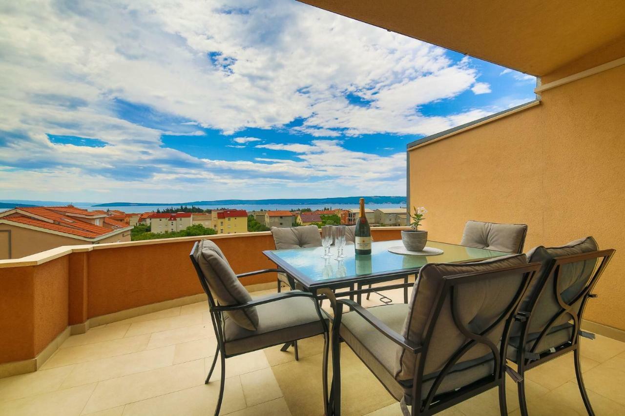 Apartmani Ana Kaštela Exteriör bild